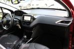 Peugeot 2008 1.2 PureTech GT Line EAT6 - 19