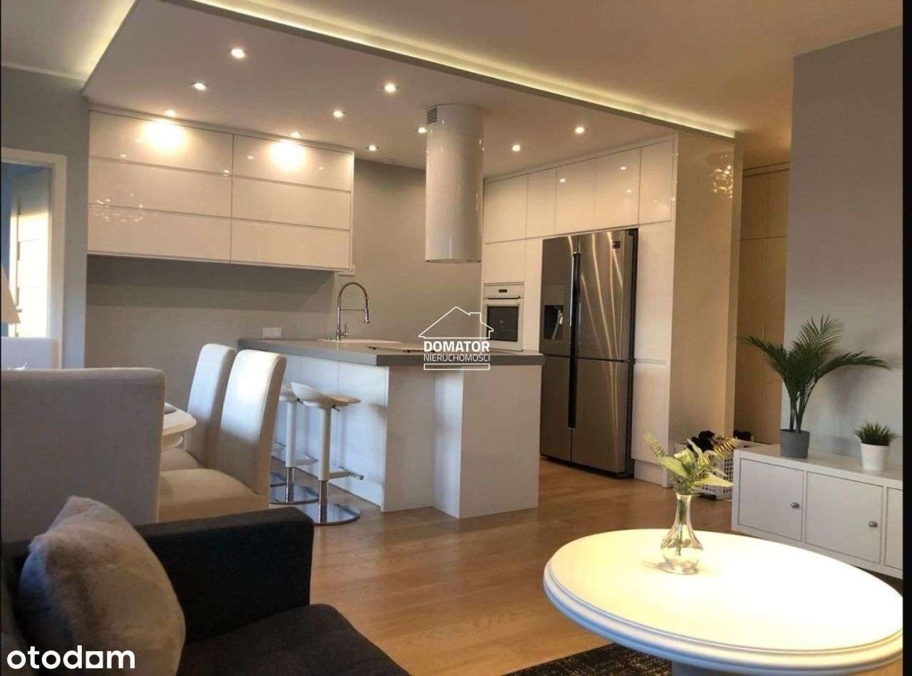 Na sprzedaż – przestronne mieszkanie - Pełny obrazek: 1/13