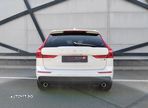 Volvo XC 60 B5 MHEV AT8 AWD Momentum Pro - 5