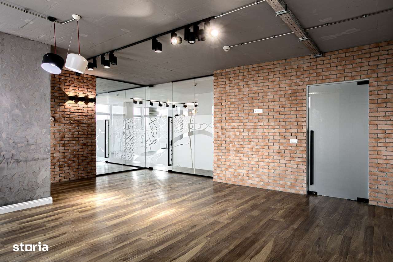 De vânzare spațiu de birouri ultracentral Arad Plazza - Imagine principală: 4/15