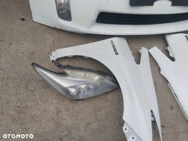 Toyota Prius III Kompletny przód zderzak maska pas - 7
