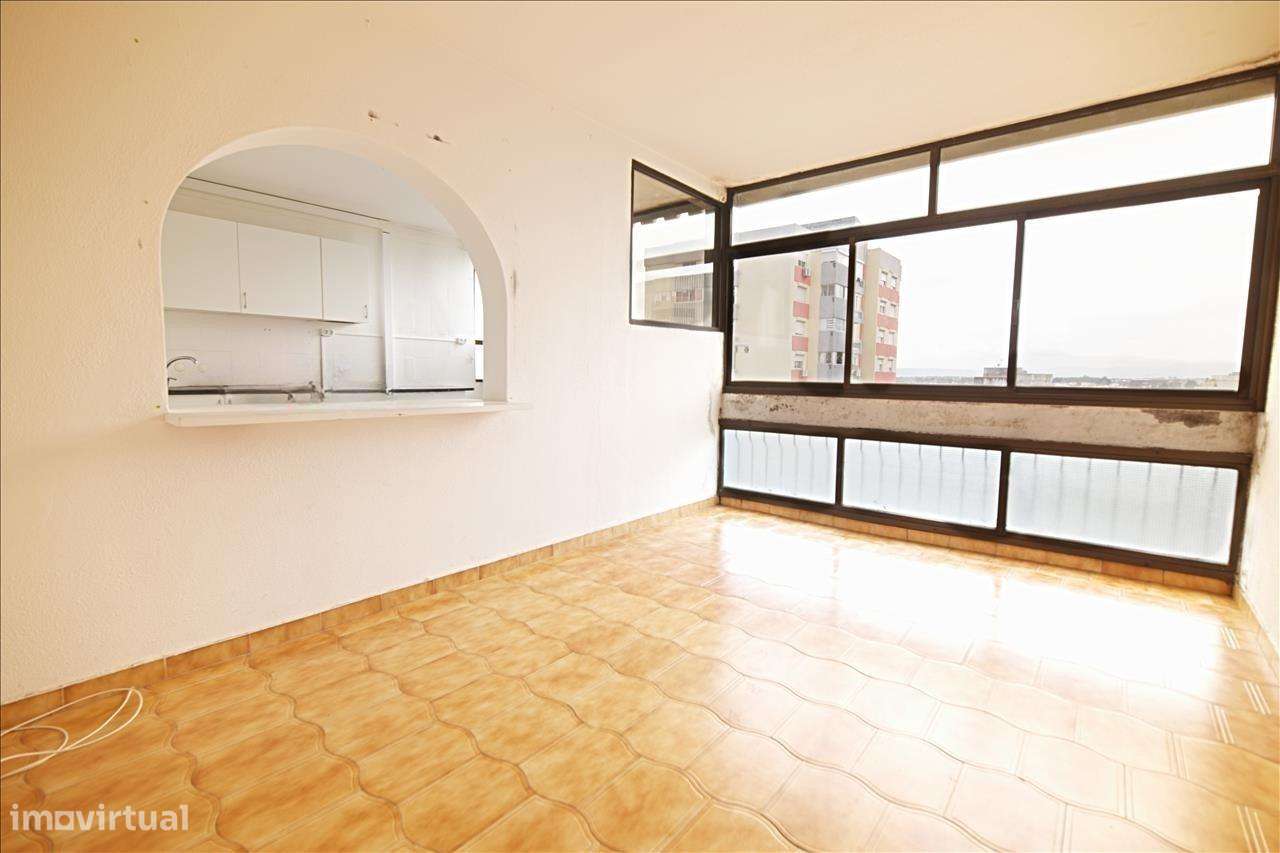 Apartamento T3 em Santo António da Charneca, Barreiro - Grande imagem: 3/20