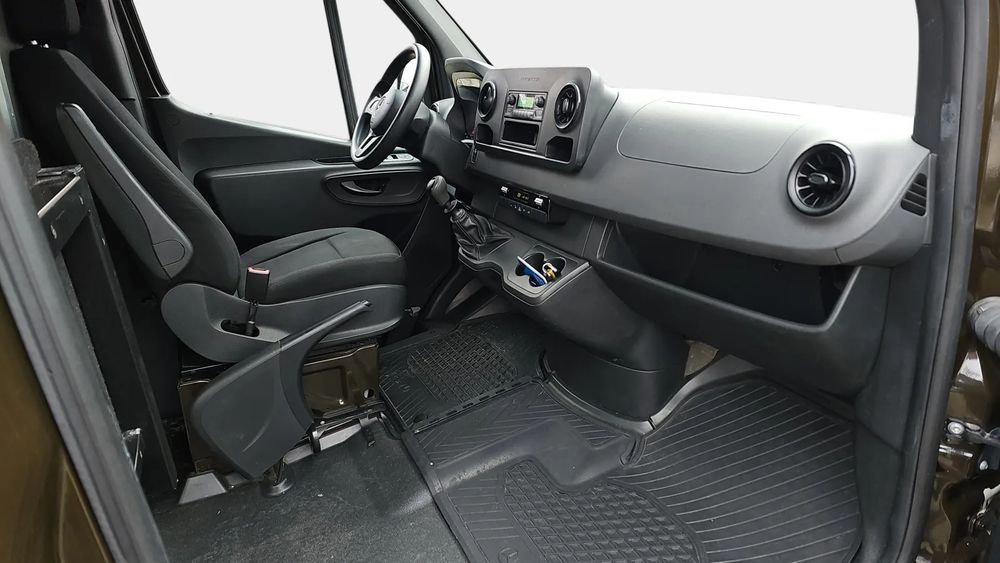 mercedes-benz Sprinter