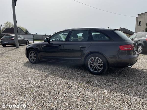 Audi A4 2.0 TFSI Quattro - 9