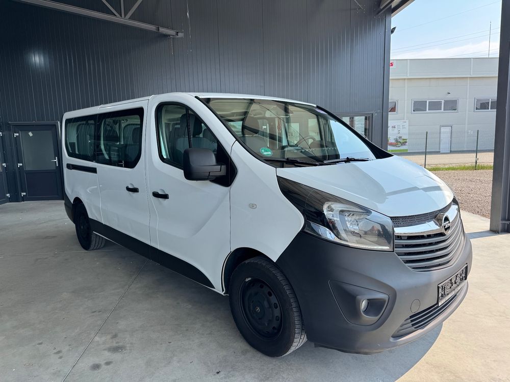 Opel Vivaro 2016