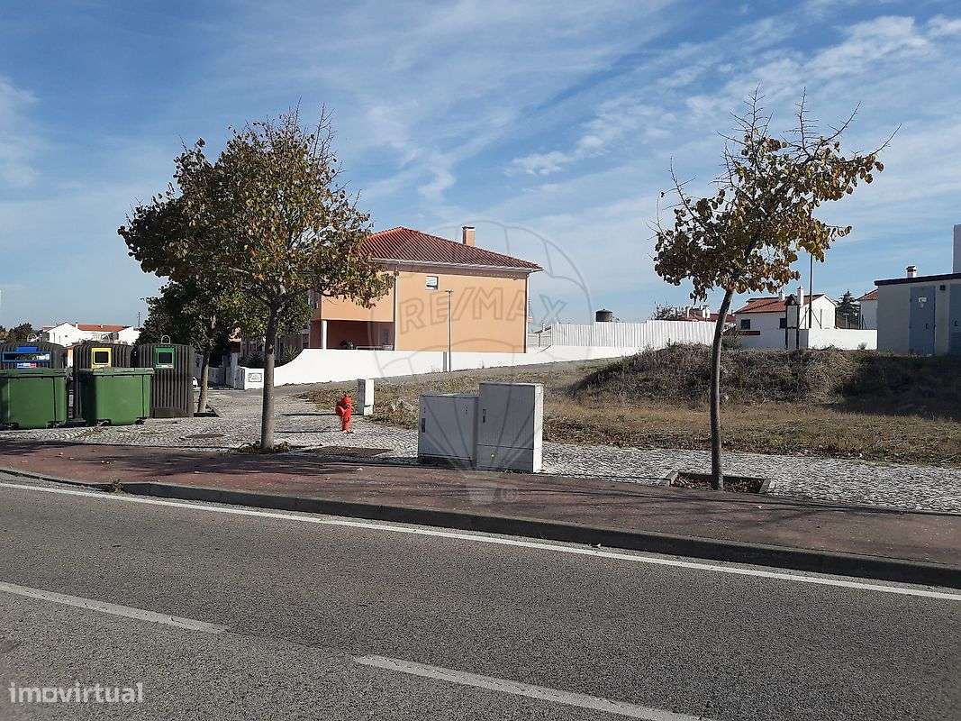 Terreno  para venda - Grande imagem: 2/5