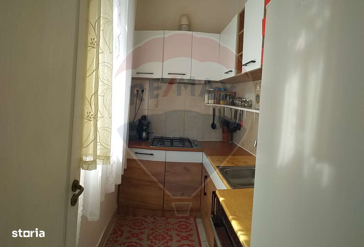 Apartament de vanzare - Imagine principală: 4/5