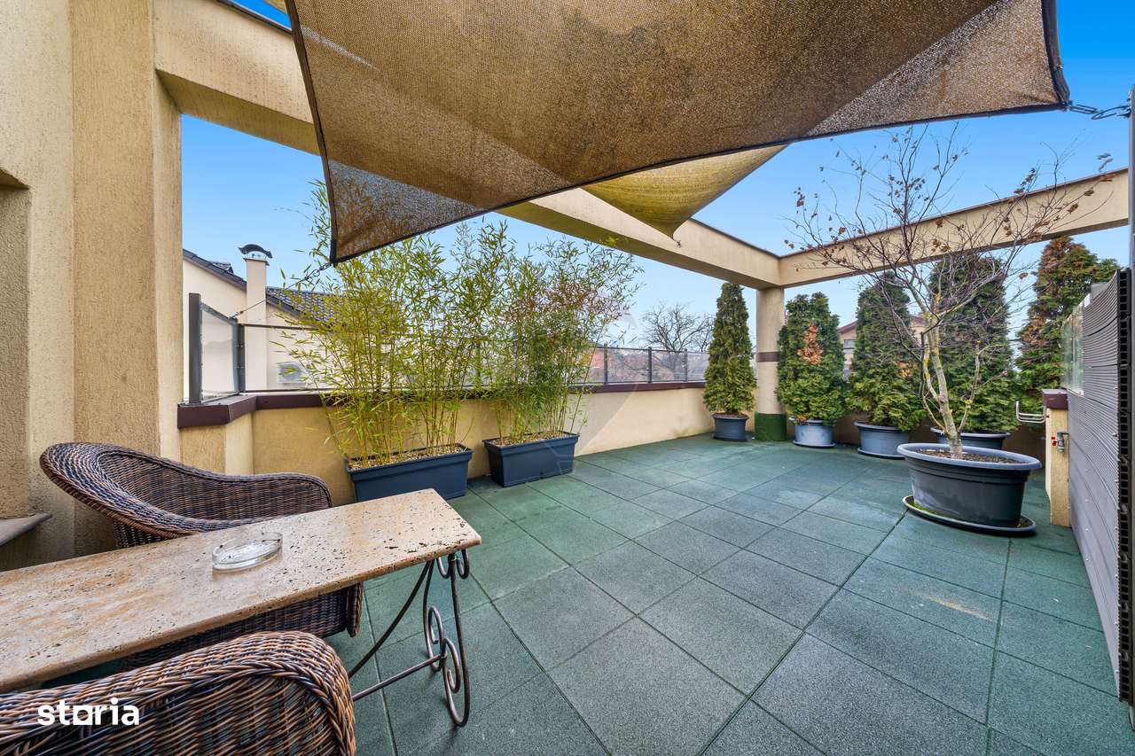 Casa de vanzare cu pozitionare strategica - strada Republicii-6