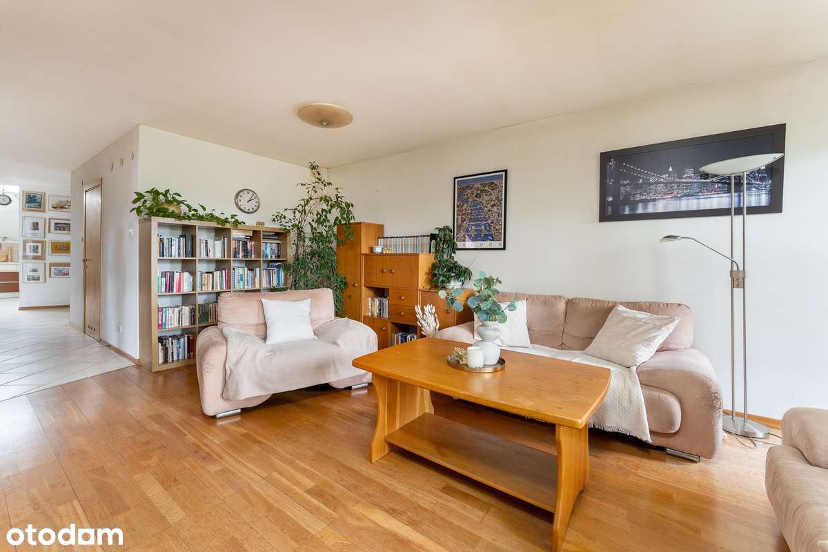 Przestronne mieszkanie 130 m²/4 pokoje + poddasze/2 miejsca postojowe-6