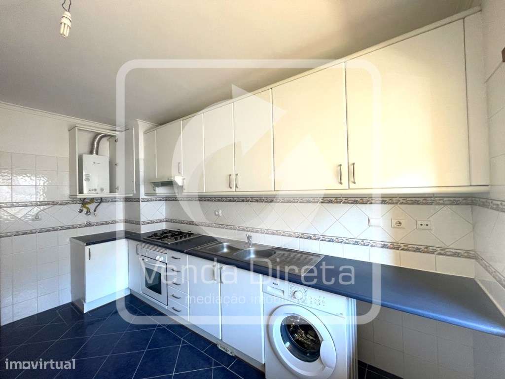 Apartamento T2 com 95 m² no Alto do Seixalinho | Perto da Estação F... - Grande imagem: 5/21