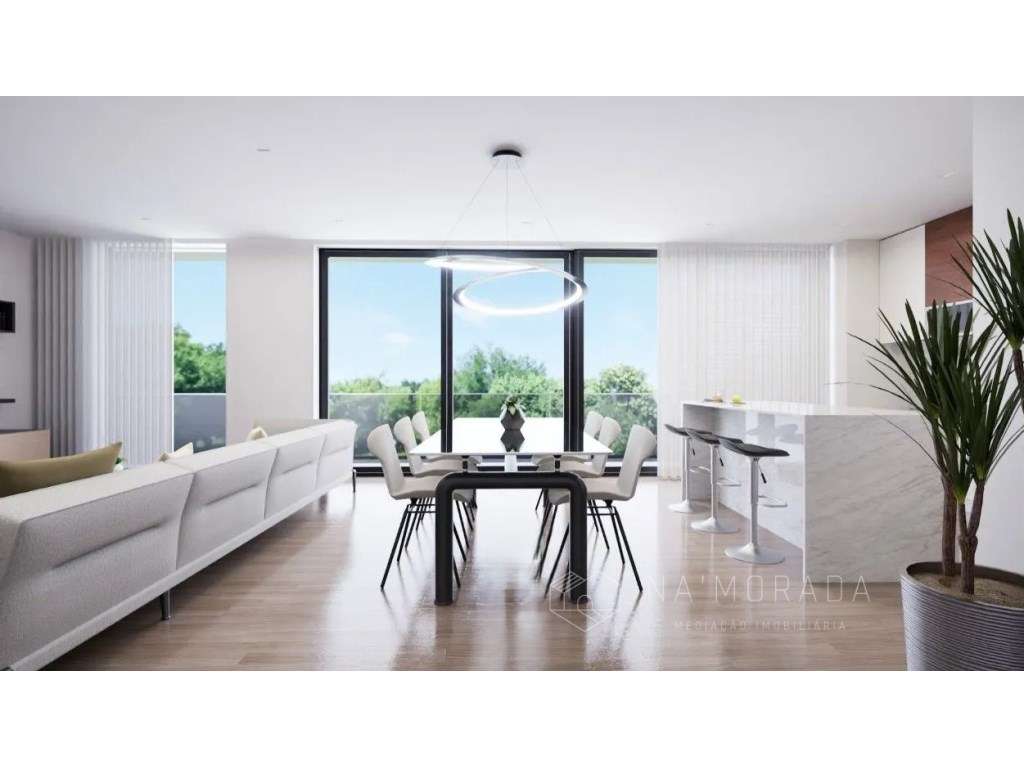 Apartamento T3 com duas frentes e duas varandas no Empreendimento L...-15