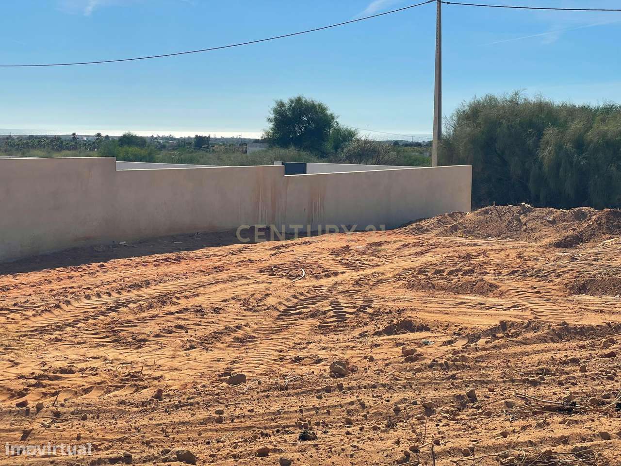 TERRENO URBANO PARA CONSTRUÇÃO DE MORADIA MODERNA ENCOSTA DOURADA - Grande imagem: 5/9