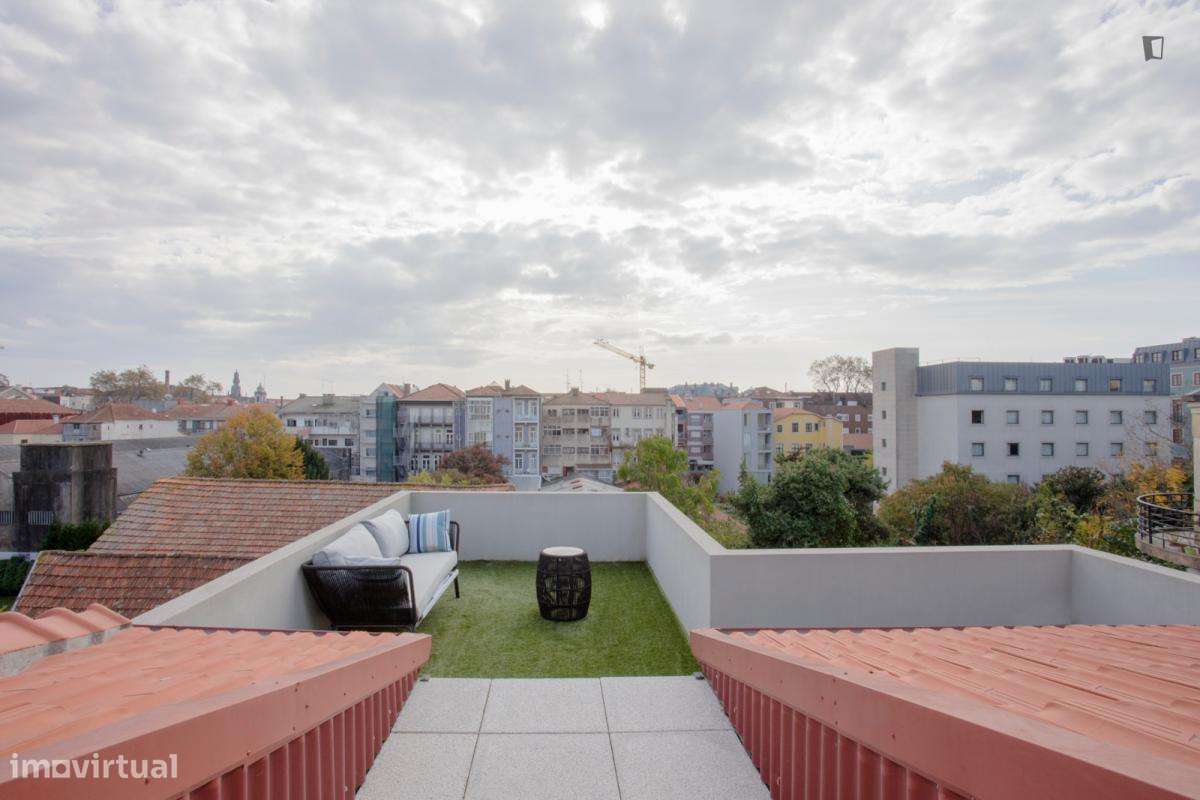Apartamento com 1 quartos - localizado em Cedofeita Porto - Grande imagem: 3/9