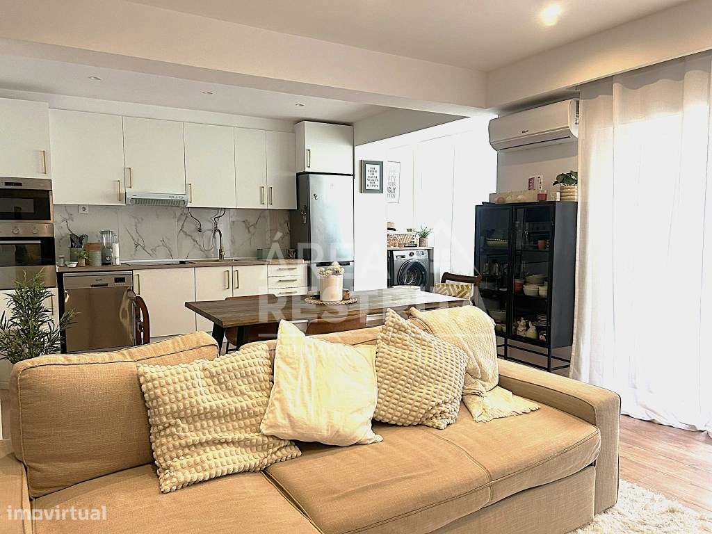 Costa Caparia- Apartamento T2 Remodelado, Mobilado e Equipado com T... - Grande imagem: 4/21