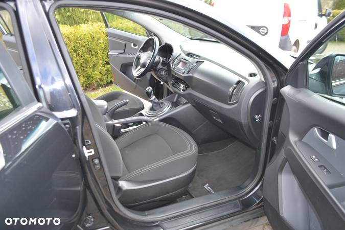 Kia Sportage 1.6 GDI Business Line M 2WD - 11