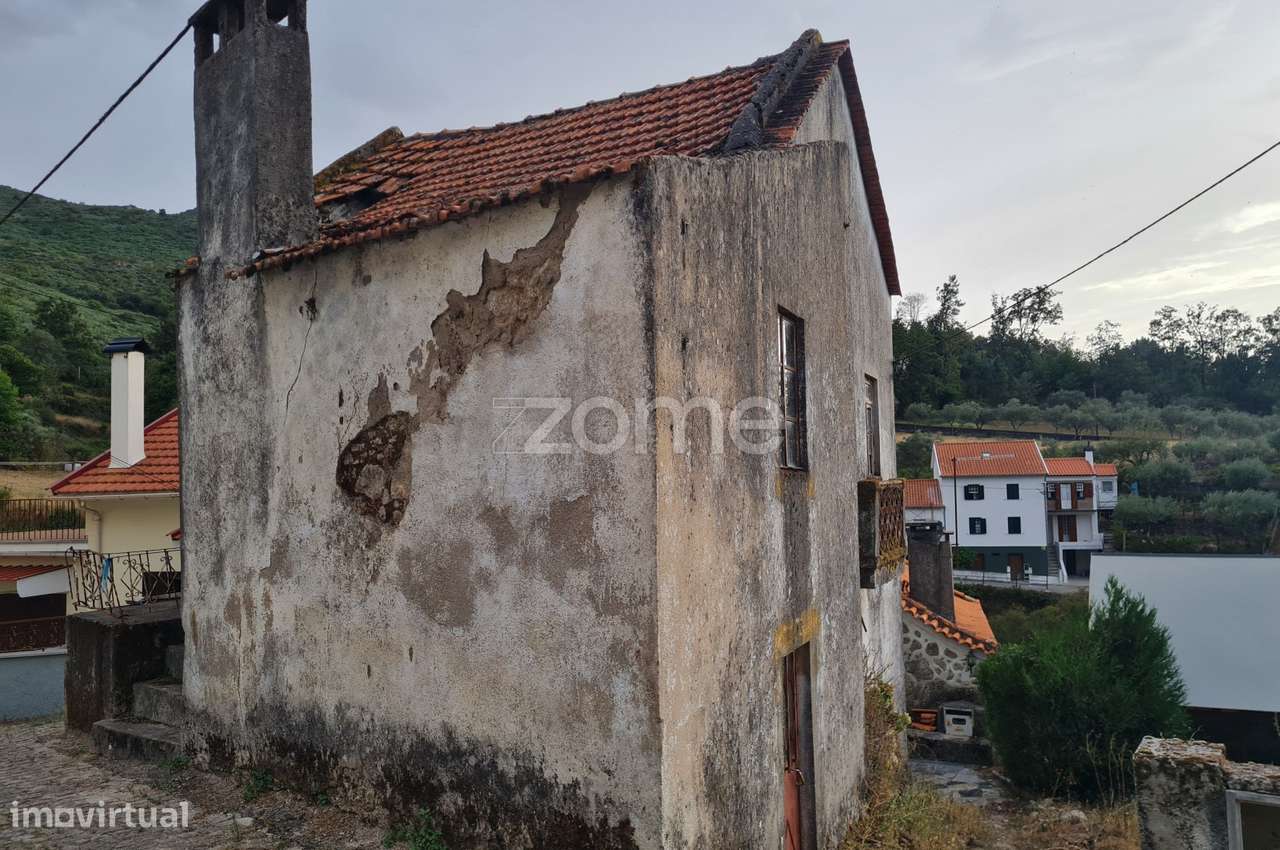 Moradia em ruínas em ALDEIAS | GOUVEIA - Grande imagem: 5/15