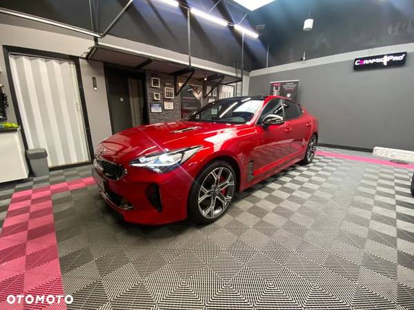 Kia Stinger 3.3 T-GDI V6 GT AWD - 8