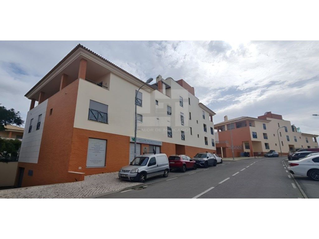 APARTAMENTO T3+1 - OLHOS D'ÁGUA - ALBUFEIRA - FARO