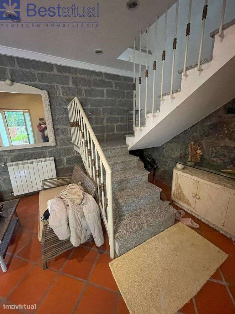 Moradia T4 Isolada - 5 min. Centro Sto. Tirso-37