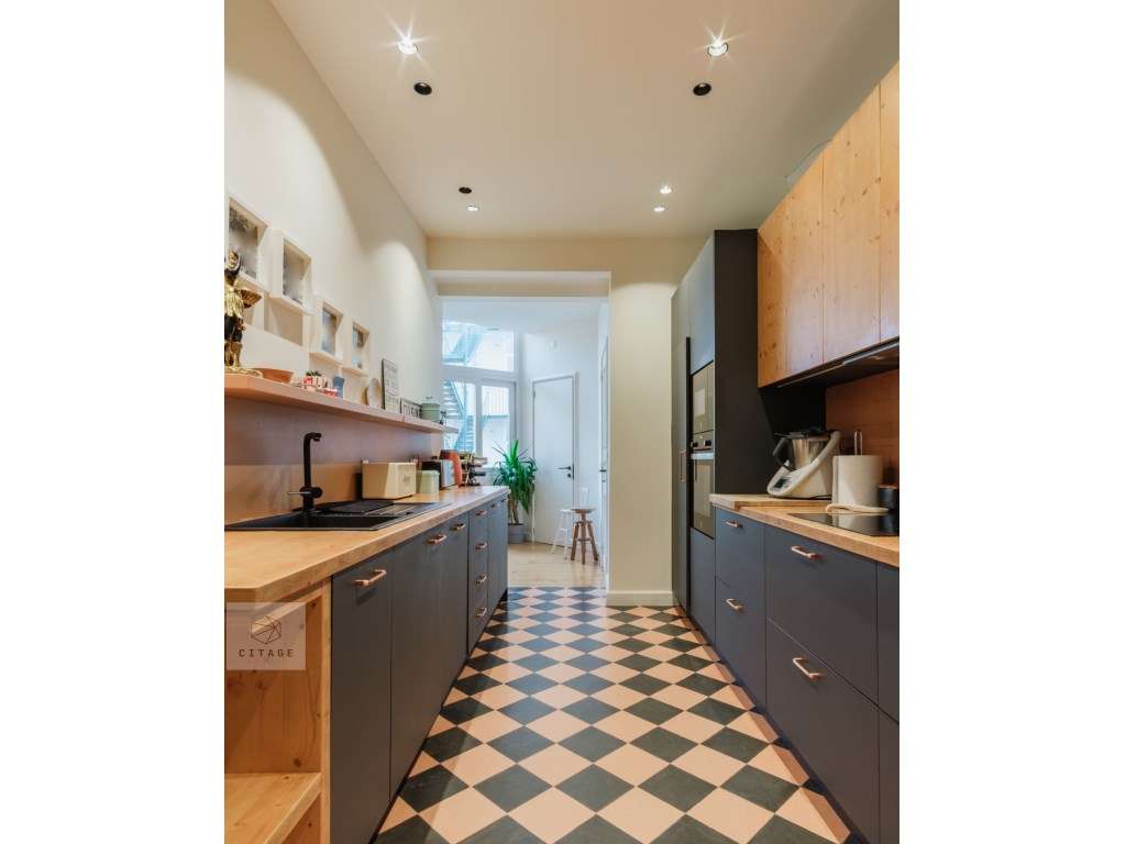 Apartamento T4 para venda Parque Eduardo VII-12