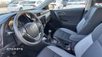 Toyota Auris 1.6 Active - 11