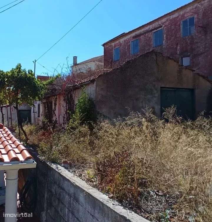 Moradia em Ruina T2 em Tomar - Grande imagem: 2/8