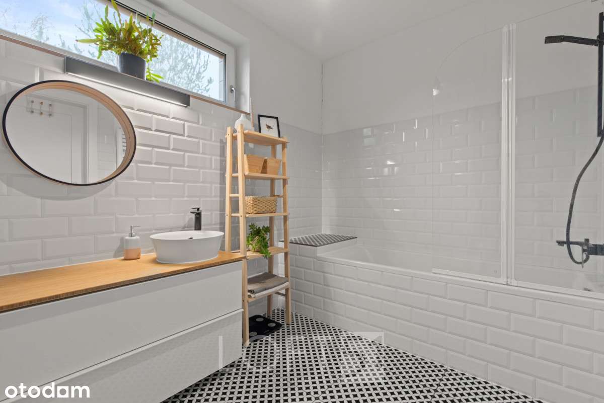 Dom w otoczeniu natury z dużą działką-16