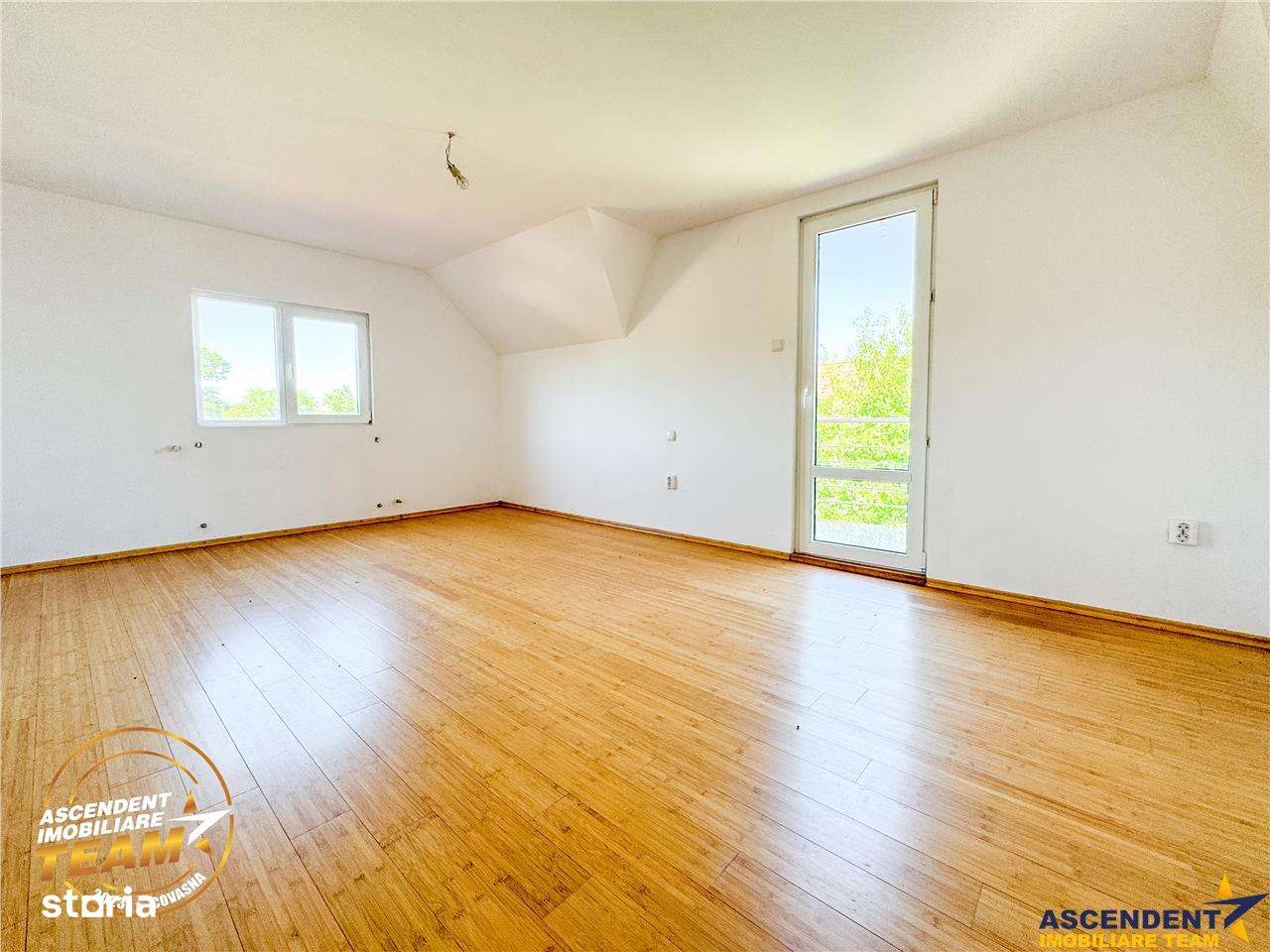 FILM! Casa noua,Covasna,cu fotovoltaic, garaj,curte,2 terase,langa par - Imagine principală: 4/20