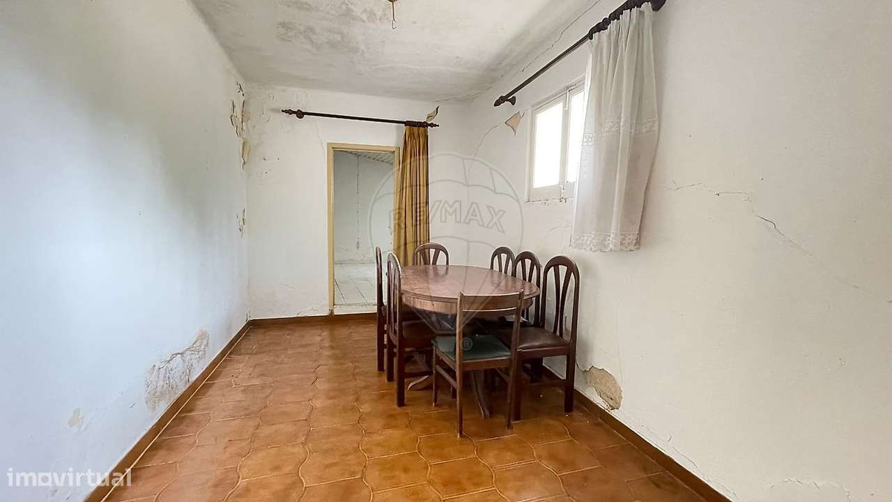 Moradia T0 para venda-9