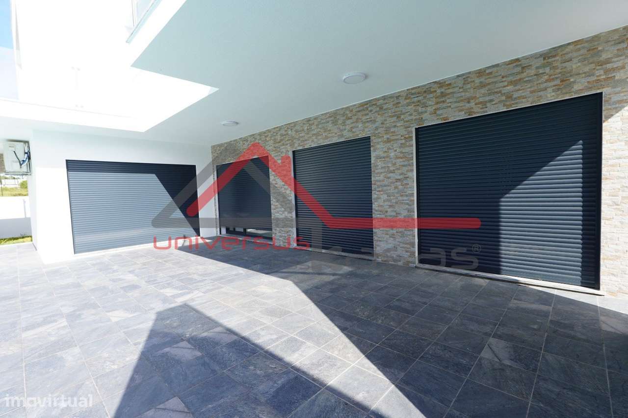 Moradia Nova Isolada V4 com Piscina Aires-Palmela-5