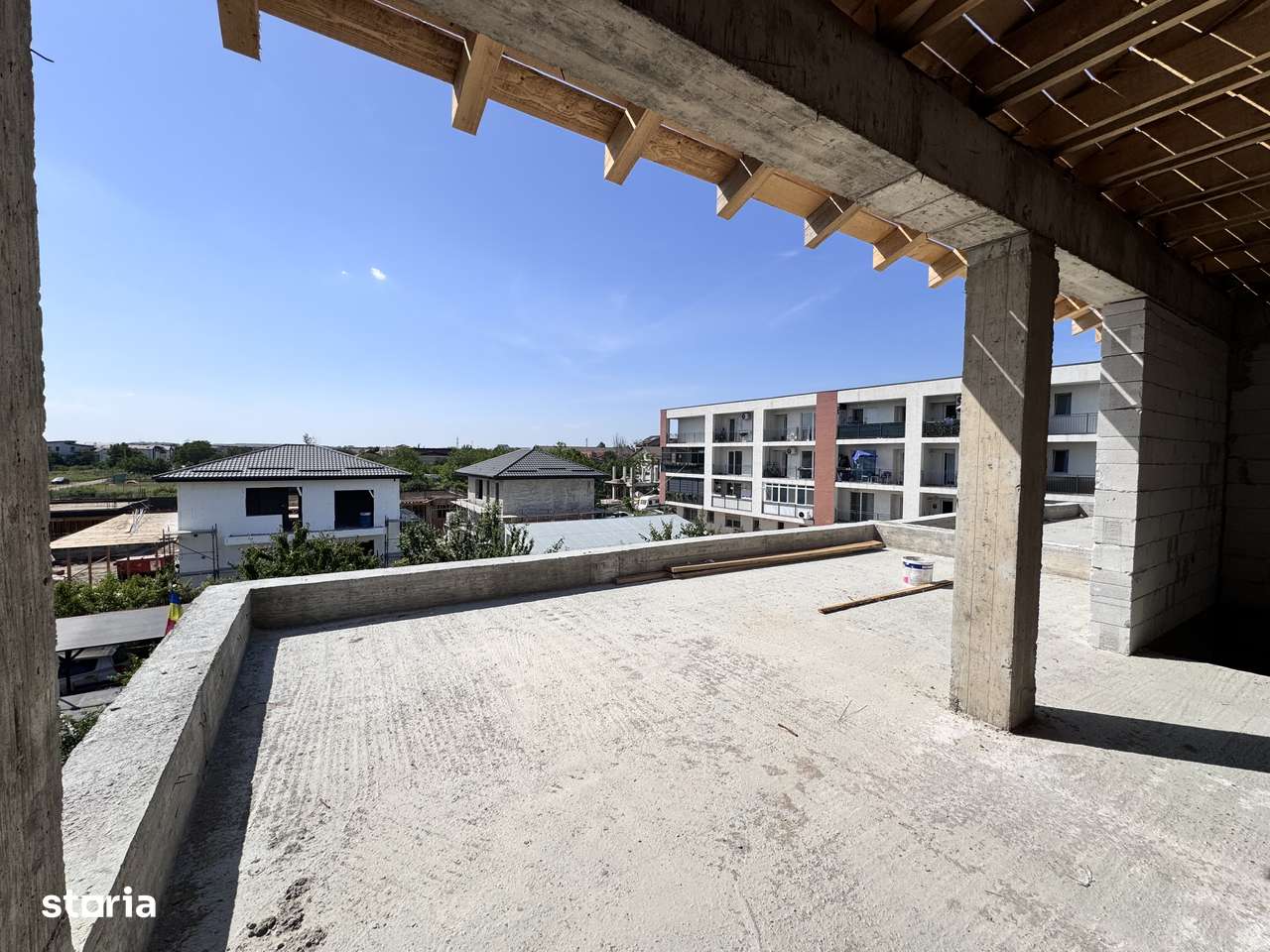 Casa P+2Et+Terasa. 5 cam. Util 185mp. Teren 250mp. - Imagine principală: 3/20