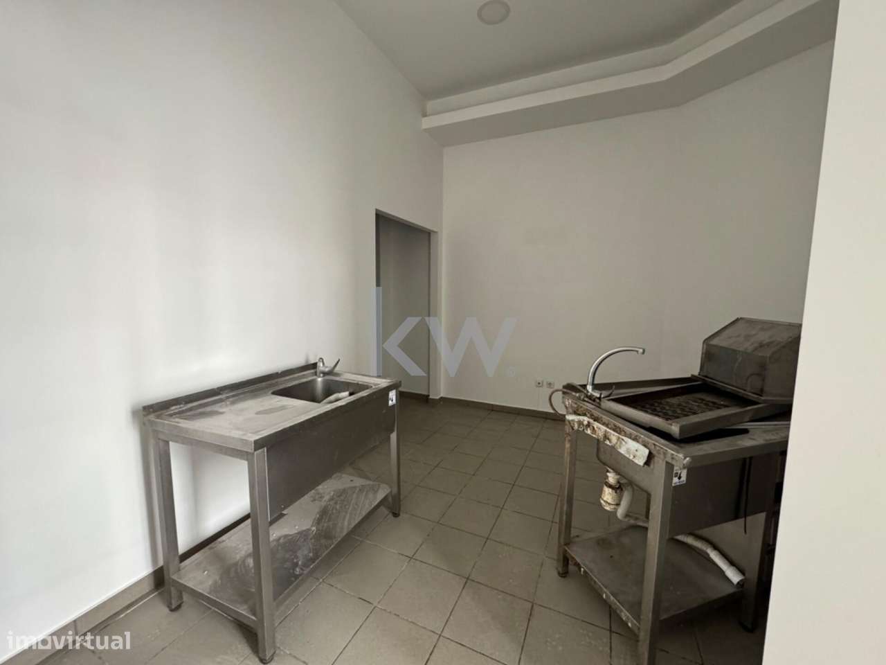 Loja para vender no Centro de Viseu, Prédio  D. João I - Grande imagem: 3/11