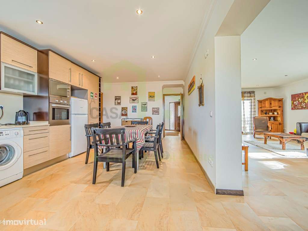 Vende Moradia T8, Ericeira 15 Km, A Casa das Casas - Grande imagem: 2/60