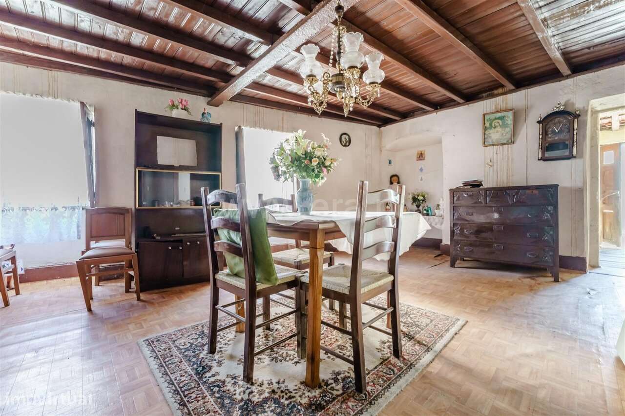 Moradia Geminada T2 / Covilhã, Ferro-14