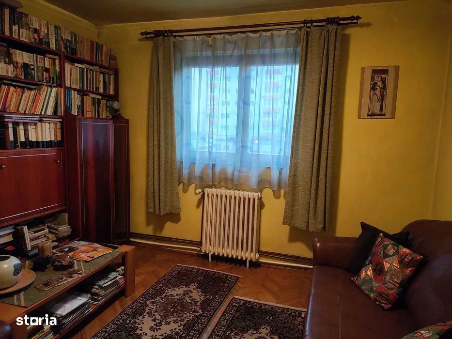 Gara Mare - Vanzare apartament 4 camere - str. Gheorghe Doja