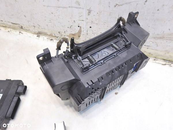 ZESTAW STARTOWY AUDI A8 D3 4.0 V8 TDI 4E0907409B 4E0910409C 0281011099 - 9