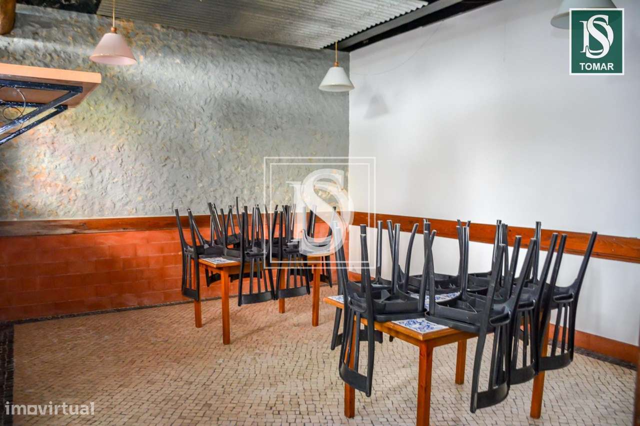 Moradia Geminada T2+1 em Alburitel-12