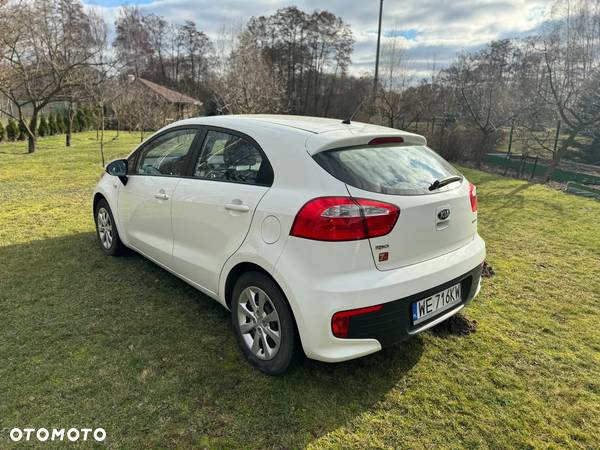 Kia Rio 1.1 crdi M - 7