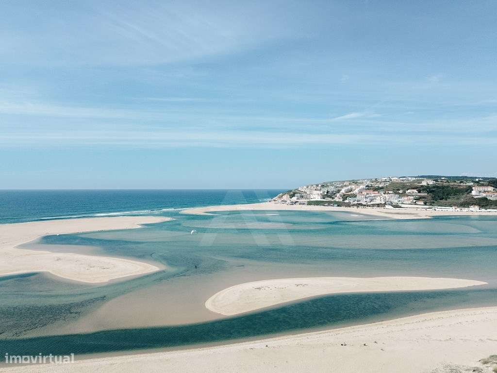 Moradia T3 com Piscina a 5 Minutos da Lagoa de Óbidos-36
