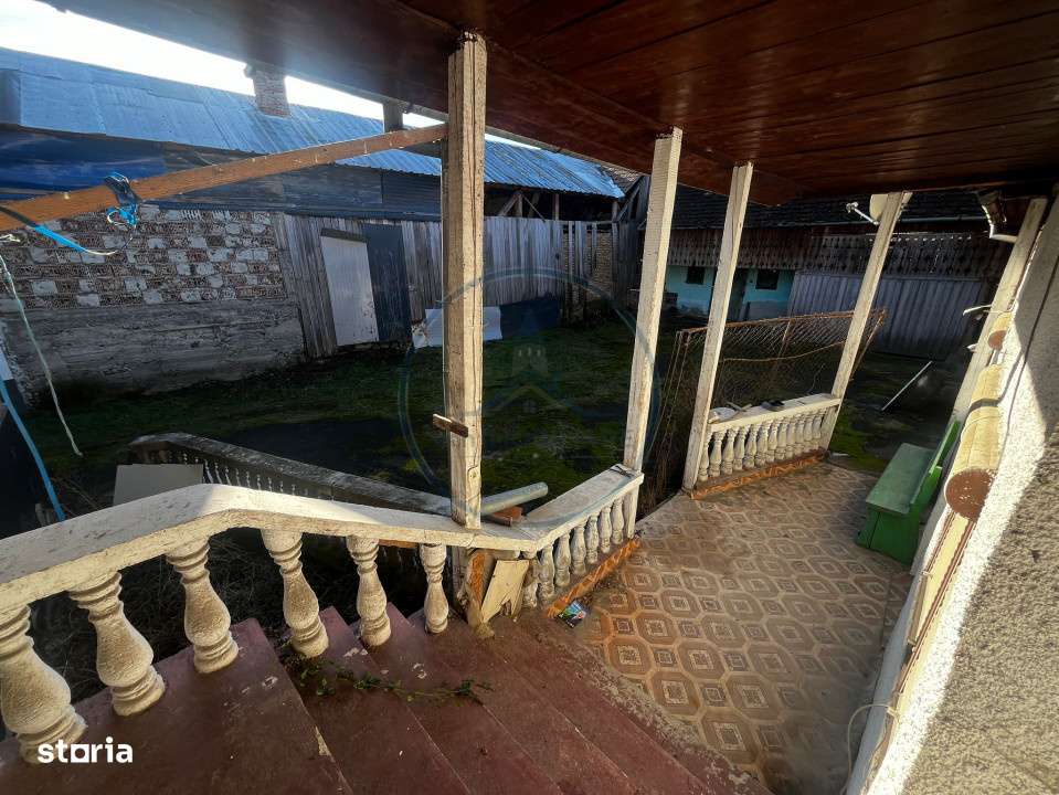 Casa cu 4 camere si gradina de 2700 mp, la doar 10 km de Bistrita! - Imagine principală: 4/17