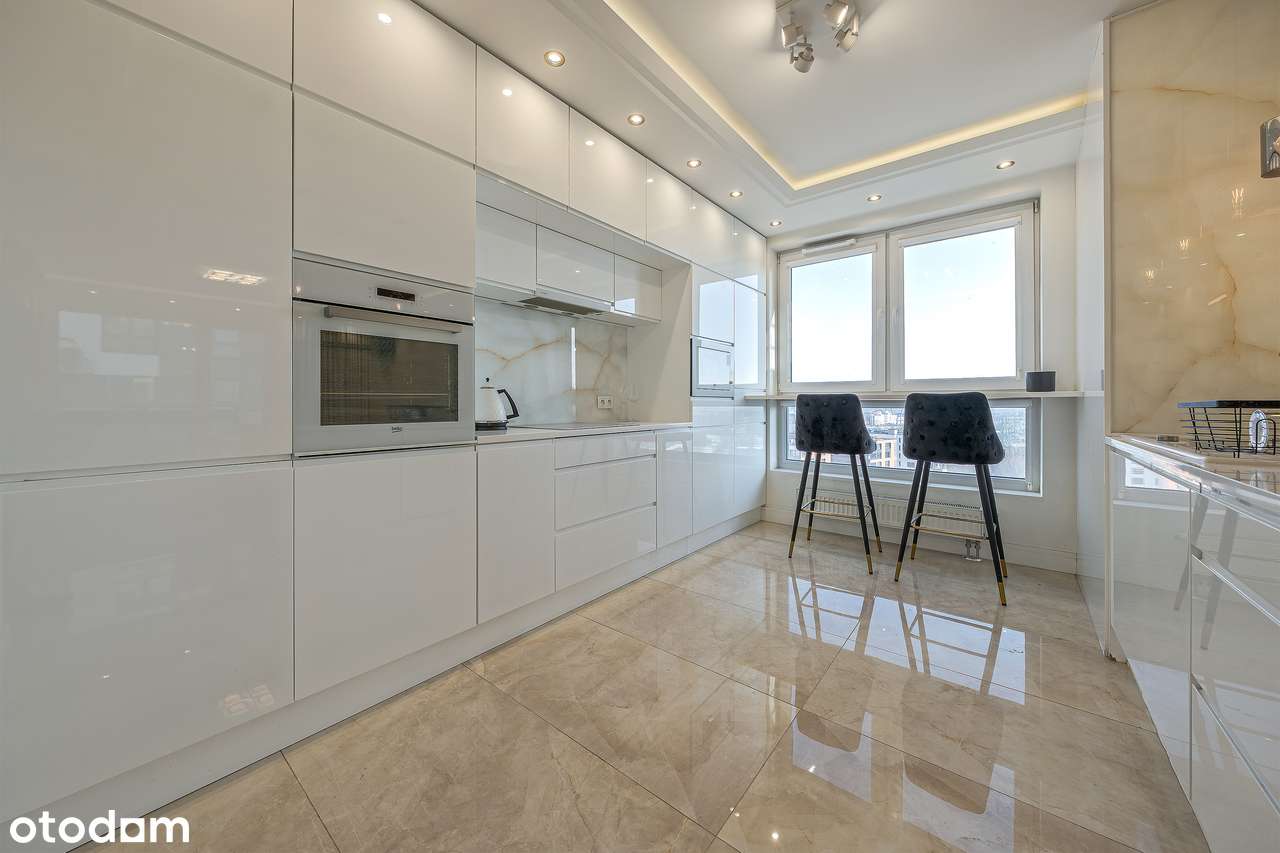 Apartament z widokiem - Miejsce w hali garażowej-6