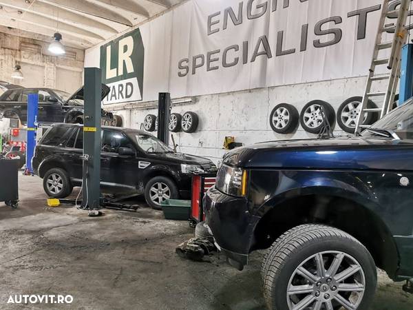 Dezmembrez Land Rover Range Rover Sport motor 2.7 3.0 diesel TDV6 dezmembrari piese + service auto - 3