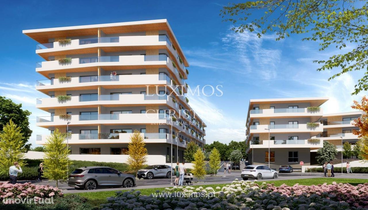 Apartamento novo com varanda, para venda, em Ramalde, Porto
