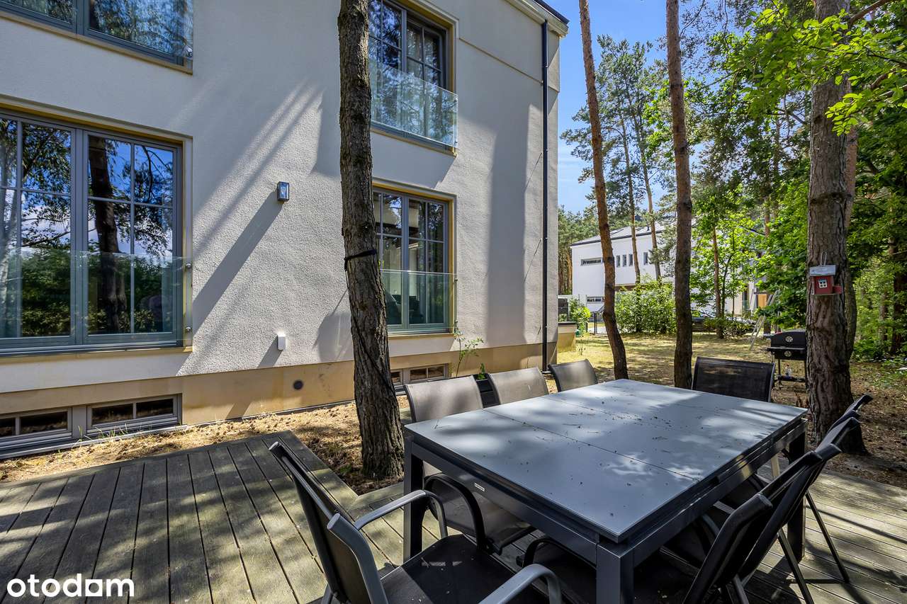 Obok Jeziora i Lasu | 6 Pokoi | Wysoki Standard-13