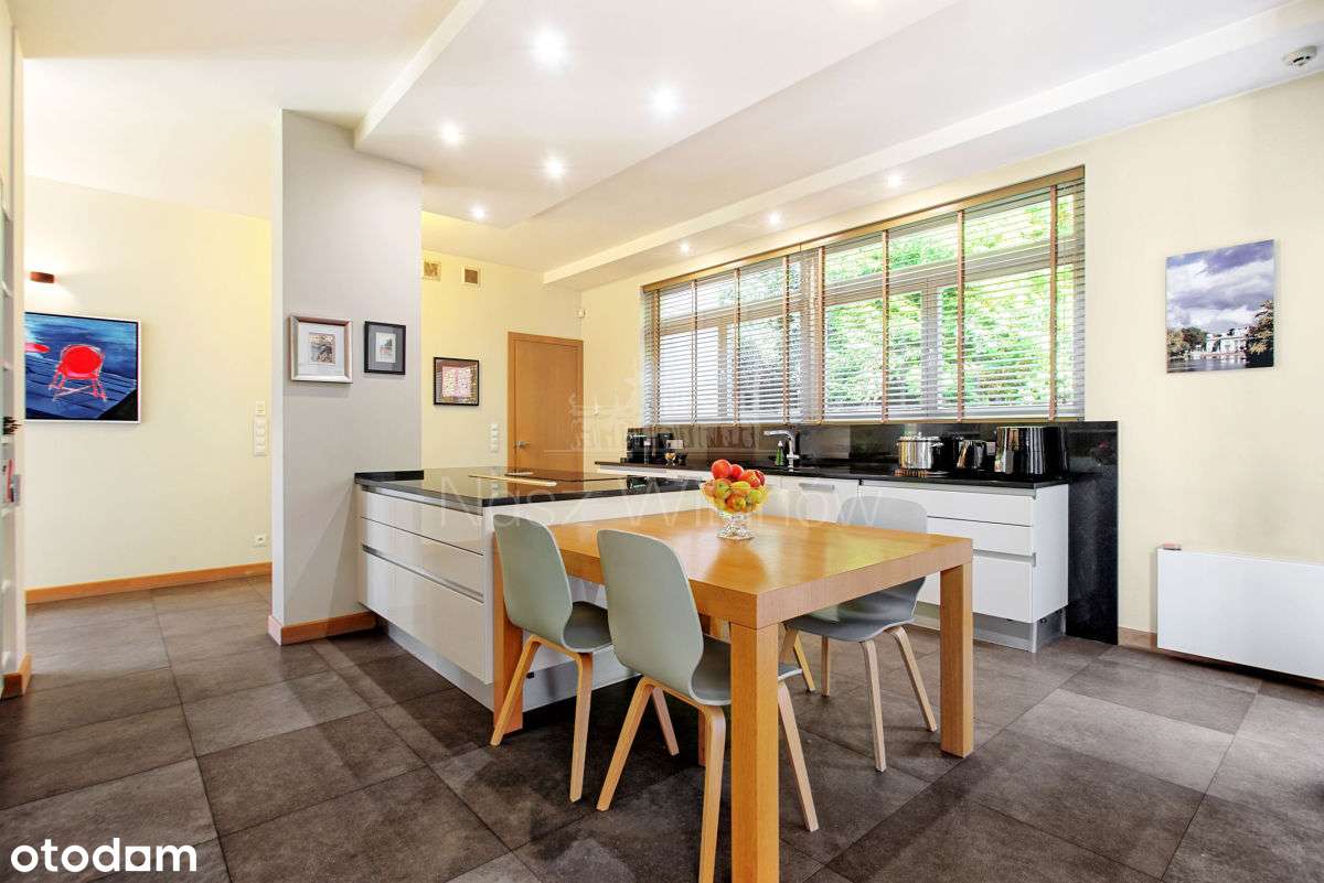 Przestronny dom w uroczym zakątku-4