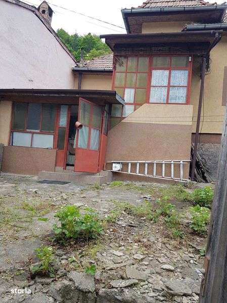 Casa fara gradina - Imagine principală: 5/8