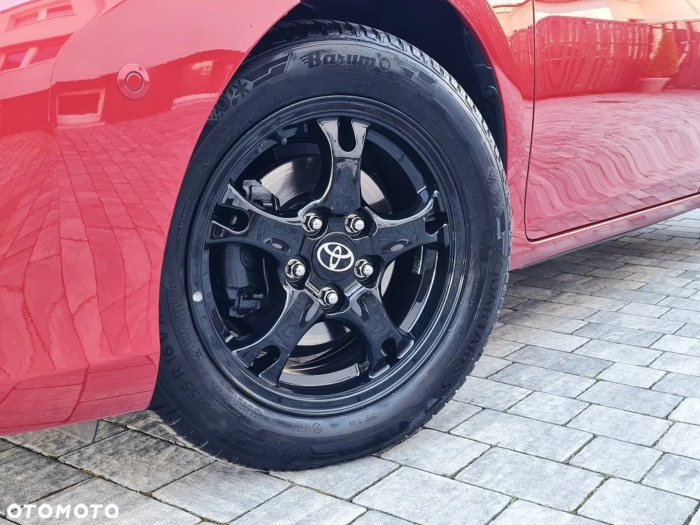 Toyota Auris 1.6 Premium + - 28