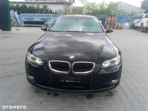 BMW Seria 3 320i - 13