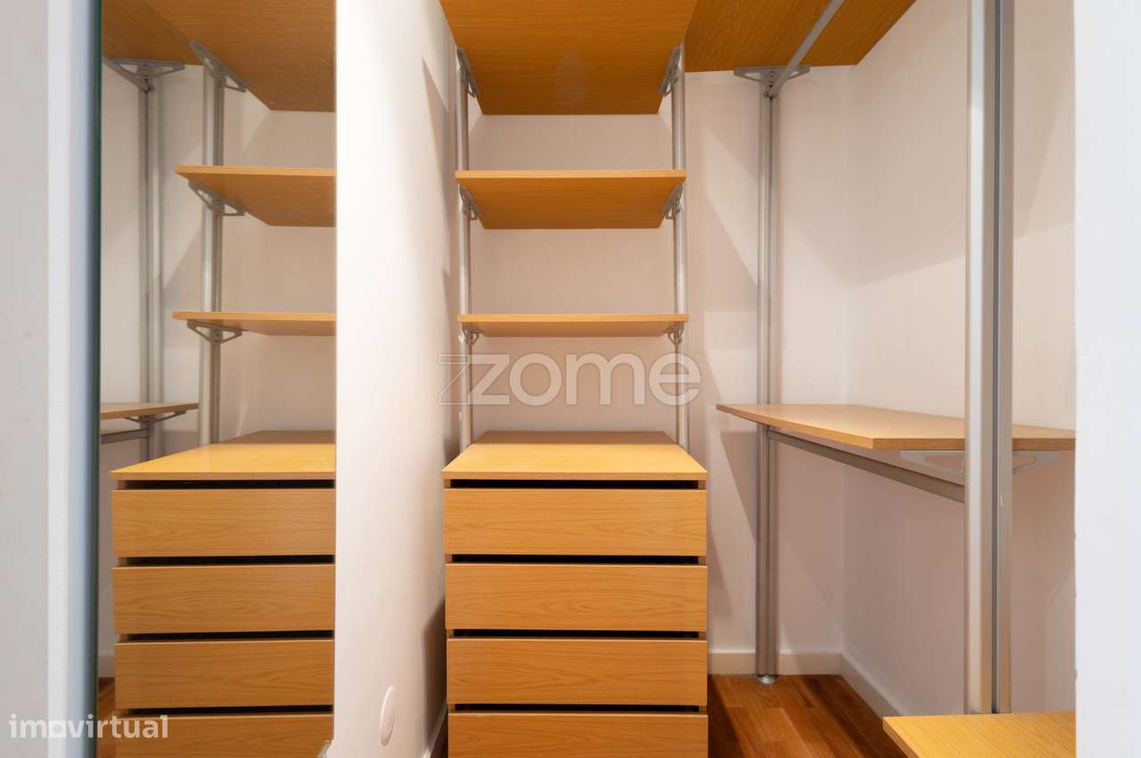 ARRENDAMENTO: T1 Charmoso Próximo às Amoreiras com Estacionamento - Grande imagem: 5/23