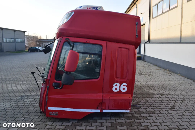 SZKIELET KABINA SYPIALNA BEZ DRZWI DAF CF - 3